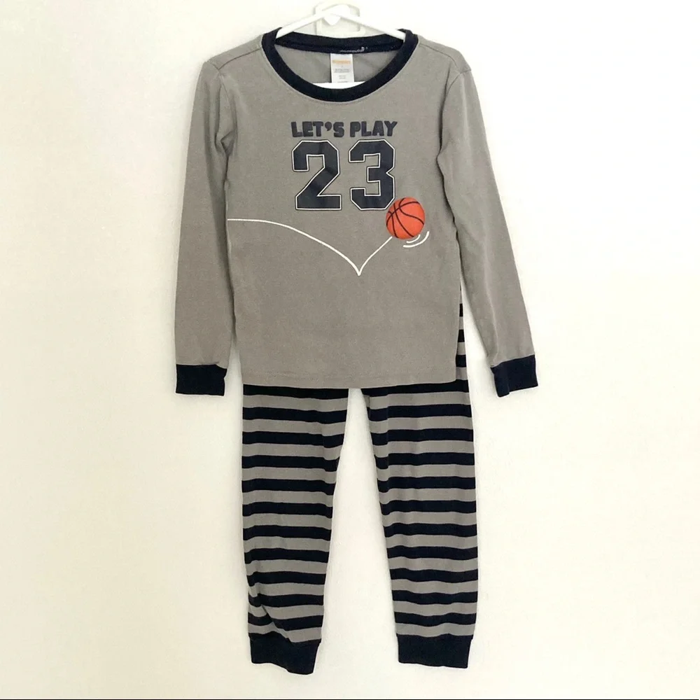 Gymboree Long Sleeve & Pants Basketball Pajamas 7